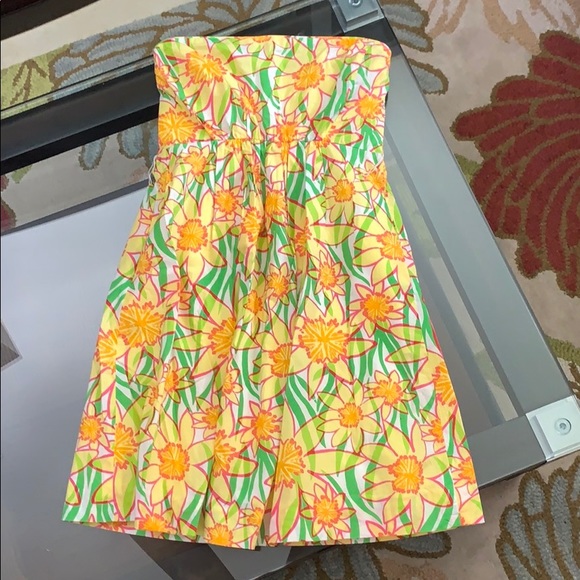 Lilly Pulitzer Dresses & Skirts - Lilly Pulitzer Wyatt Classic Strapless Dress